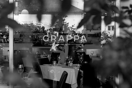 City Icons, Serving illy